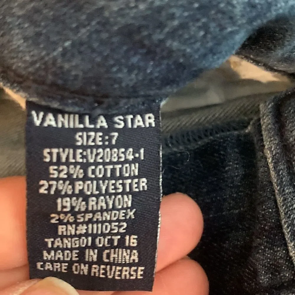 Vanilla star EUC mid rise patched skinny jeans Size 7